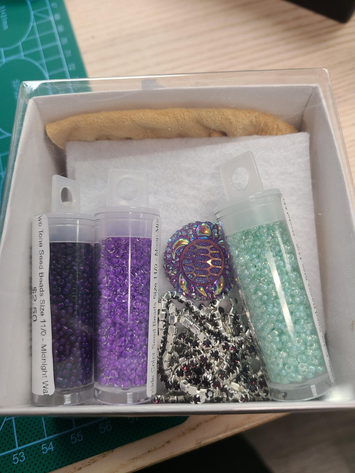 Earring Kit Gift Set