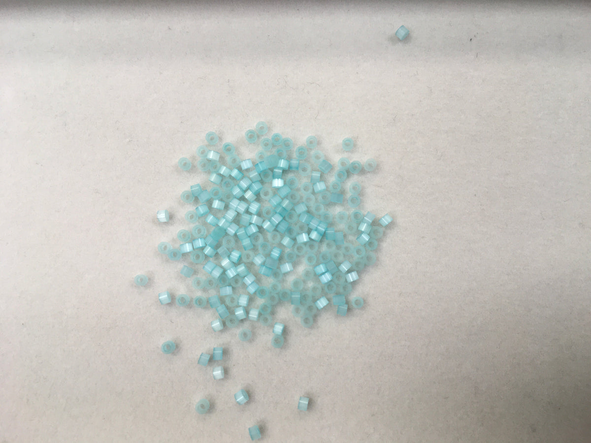 2.5mm Size 10/0 24g tube Cylindica Seed Beads Cyan