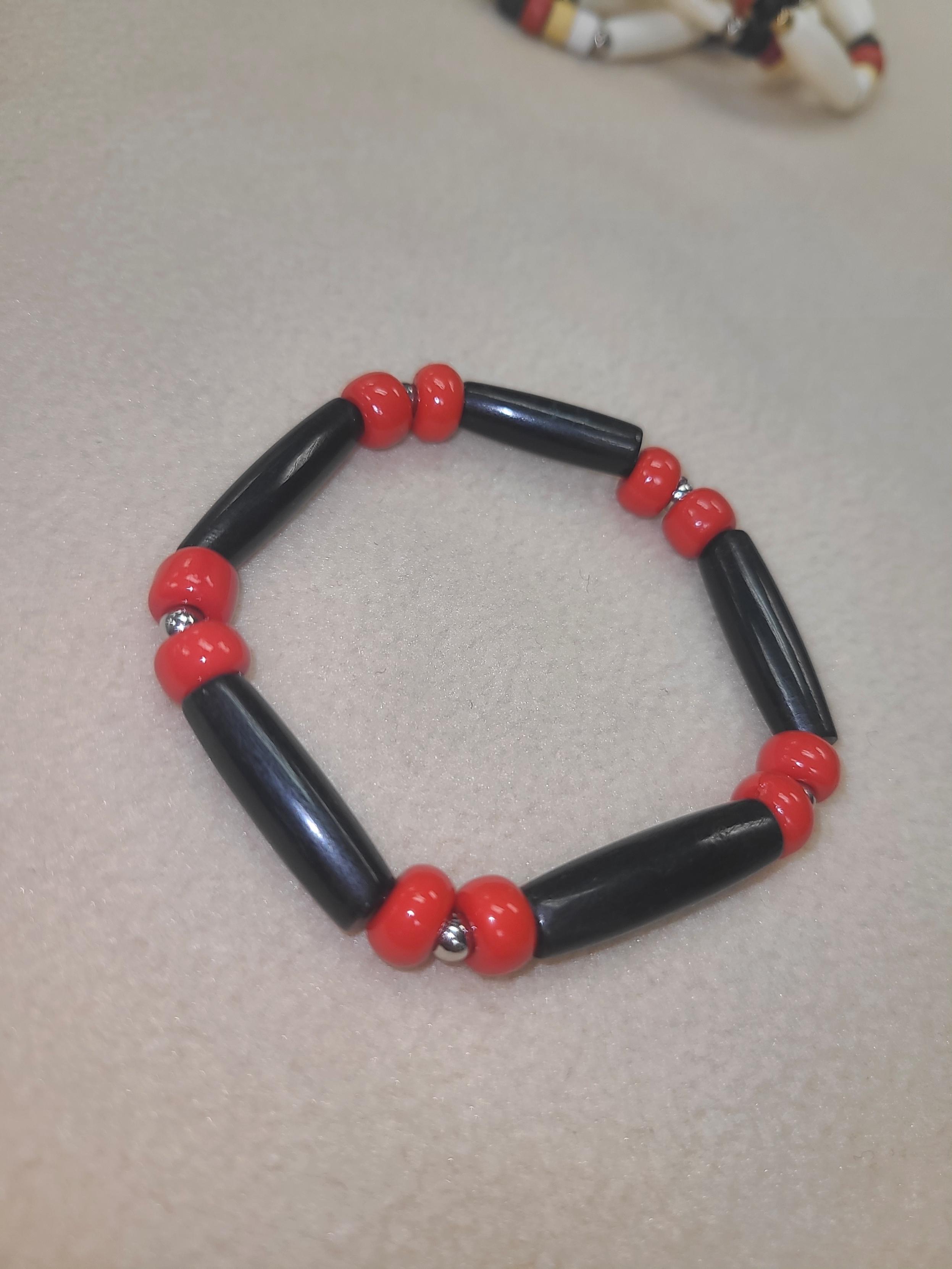 Kida Luttrell Stretch Beads