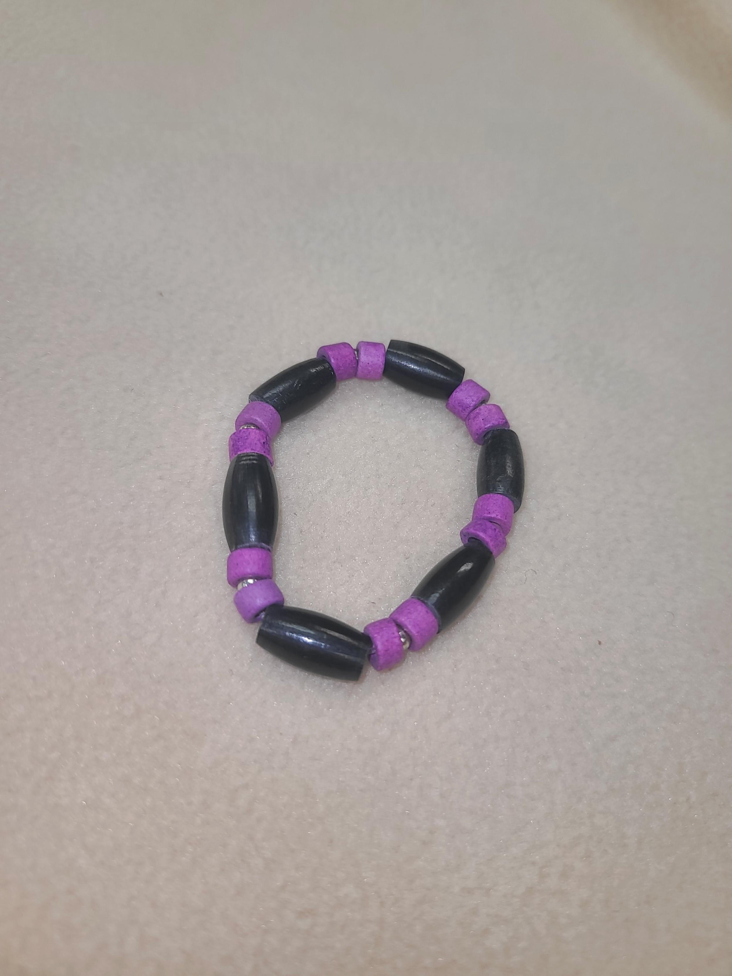 Kida Luttrell Kids Stretch Beads